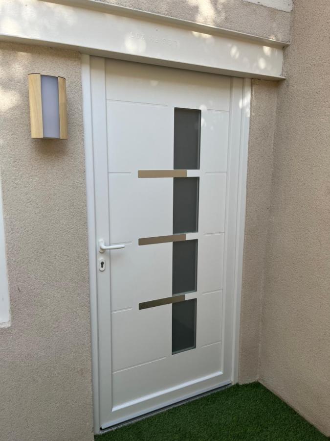 אפרטהוטל לה בלאנק Le Nid Du Cygne מראה חיצוני תמונה